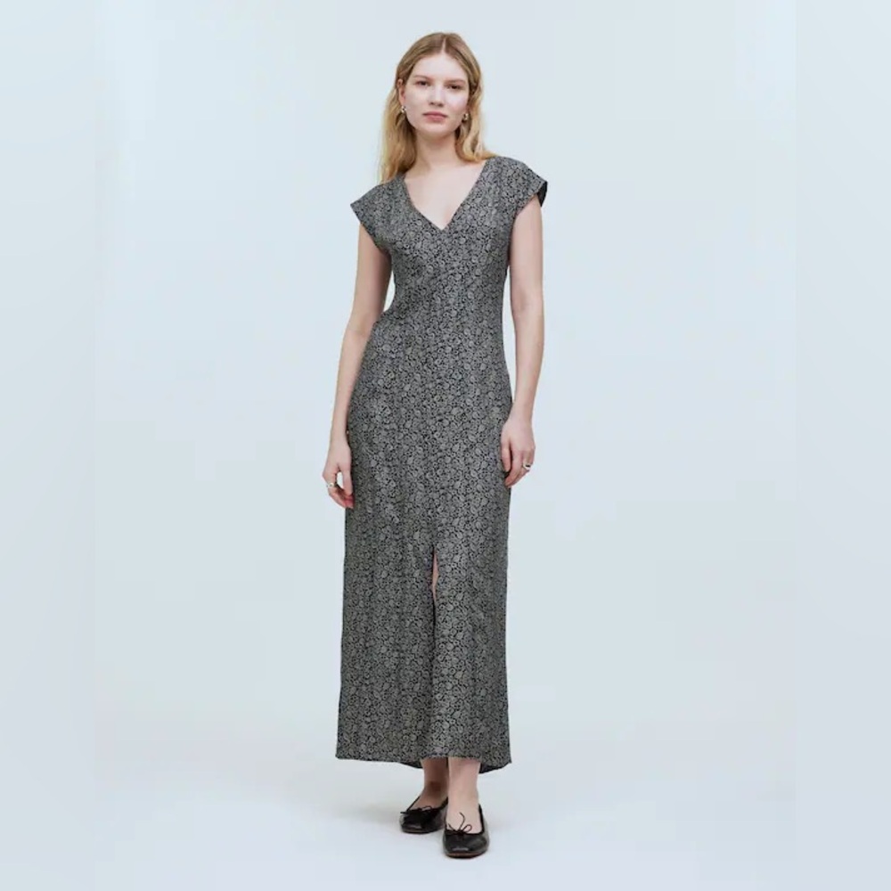 Madewell - Cap-Sleeve V-Neck Midi Dress in Floral Cupro-Blend